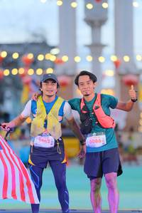 BIB: 5062, 5086
                            <button type="button" onclick="openModal(21766942)" class="btn btn-primary btn-sm float-right btn-popup" data-toggle="modal" data-target=".modal-high-quality">
                        <i class="fas fa-shopping-cart"></i> Add to Cart
                    </button>
                                            <button type="button" onclick="isThisMe(21766942, true)" class="btn btn-success btn-sm float-right btn-popup btn-isme hidden" data-toggle="tooltip" data-placement="bottom" title="นี่คือรูปของคุณใช่ไหม คลิกที่นี่เพื่อเอาเข้าอัลบั้ม">
                        <i class="fas fa-plus"></i> Add to album
                    </button>
                    <button type="button" onclick="isThisMe(21766942, false)" class="btn btn-warning btn-sm float-right btn-popup btn-isnotme hidden">
                        <i class="fas fa-ban"></i> Remove from album
                    </button>